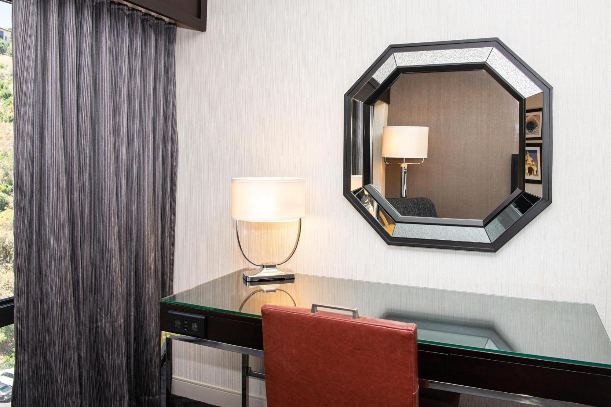 Sheraton Mission Valley San Diego Hotel Bagian luar foto